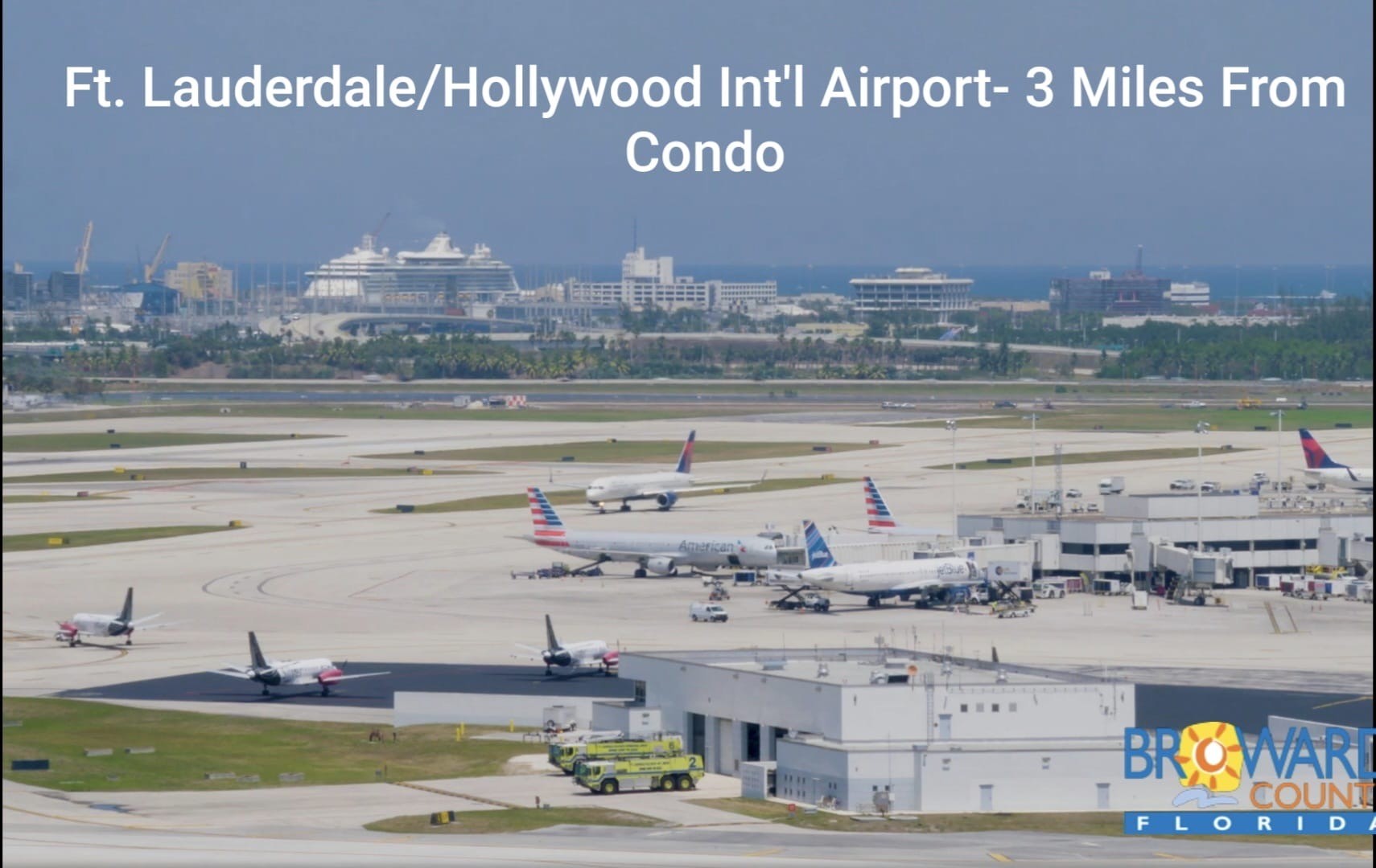 Aircraft and runways at Fort Lauderdale-Hollywood International Airport